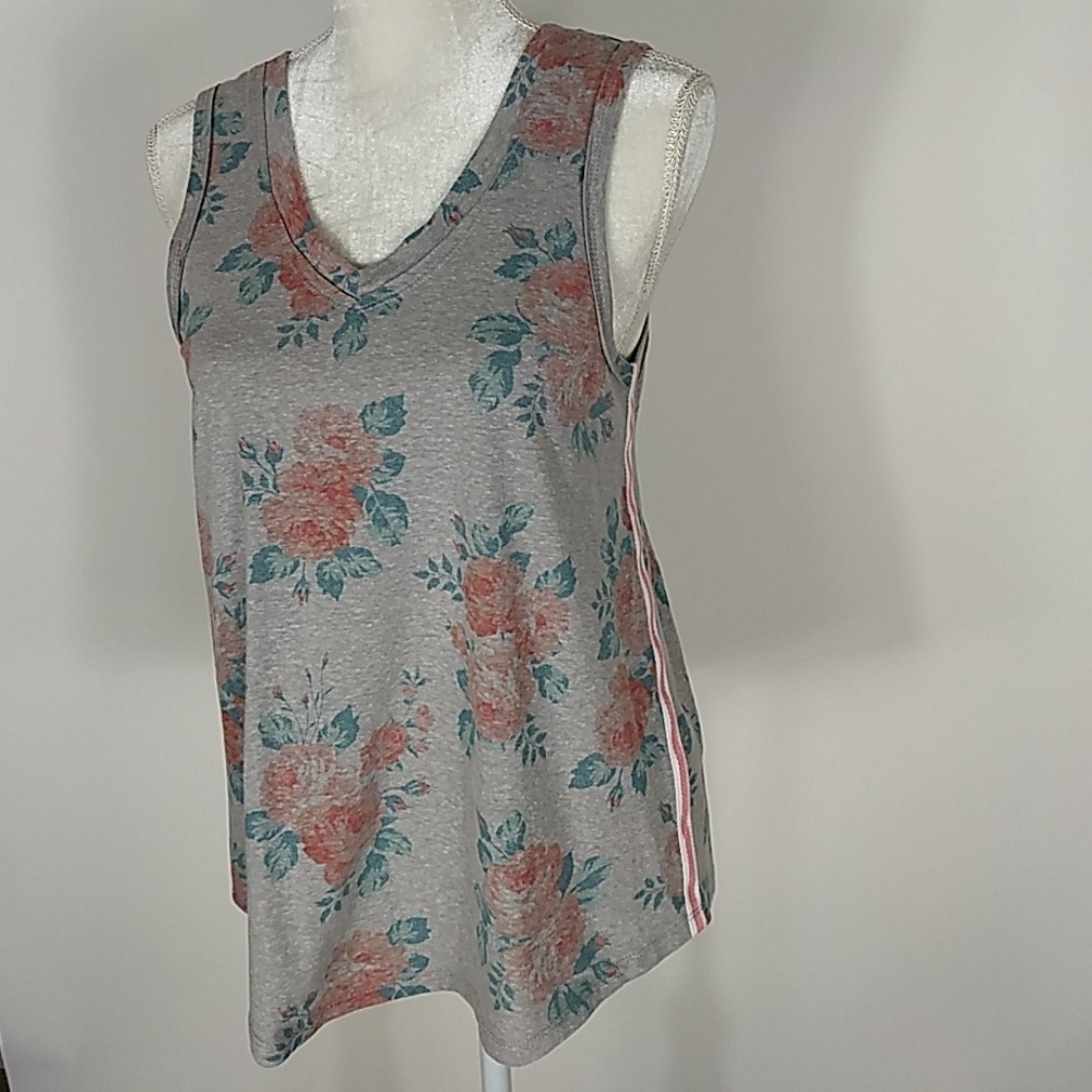 Brand New wirh tag floral sleeveless tops